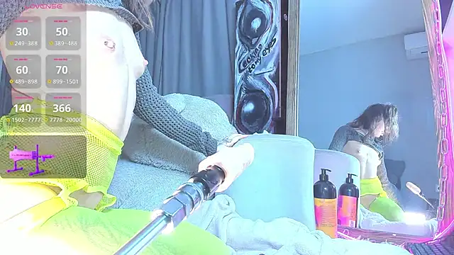 Jackie Swann online show from 24, 10, 2025