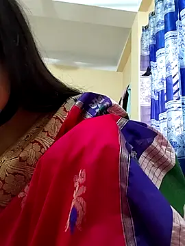 Snapshot of SimaRoy- chatting on 9, 2, 2025 SimaRoy- online show from 9, 2, 2025