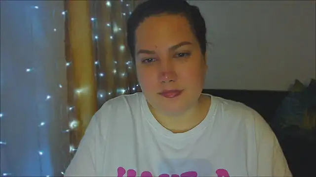 Snapshot of _madalexa_ chatting on 7, 10, 2025  madalexa  online show from 7, 10, 2025