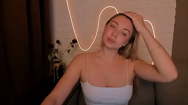 DanielaWisse online show from 2, 12, 2024