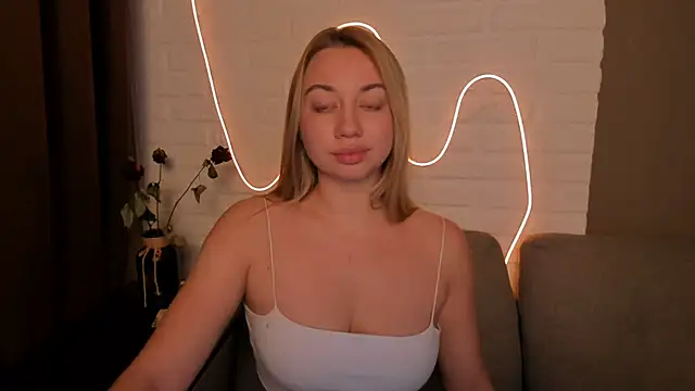 DanielaWisse online show from 3, 12, 2024