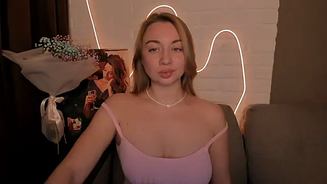 DanielaWisse online show from 18, 12, 2024