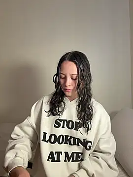 Snapshot of Megan_Rodrigo chatting on 14, 1, 2026 Megan Rodrigo online show from 14, 1, 2026