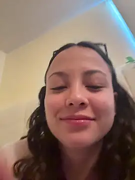 Snapshot of Megan_Rodrigo chatting on 28, 2, 2026 Megan Rodrigo online show from 28, 2, 2026