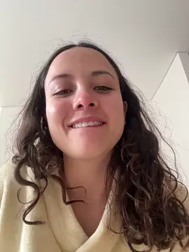 Megan Rodrigo online show from 11, 5, 2026