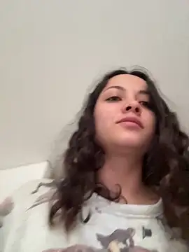 Megan Rodrigo online show from 16, 5, 2026