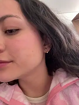 Megan Rodrigo online show from 28, 5, 2026