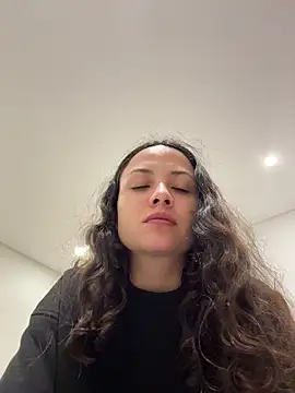 Snapshot of Megan_Rodrigo chatting on 25, 6, 2026 Megan Rodrigo online show from 25, 6, 2026