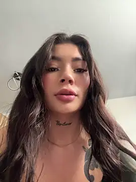 Snapshot of Roxanne_08 chatting on 27, 6, 2026 Roxanne 08 online show from 27, 6, 2026