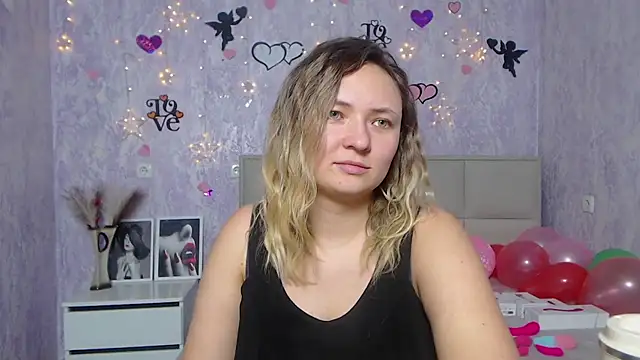 SallyVerda online show from 2, 2, 2025