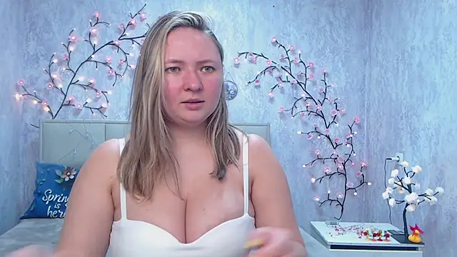 SallyVerda online show from 11, 5, 2026