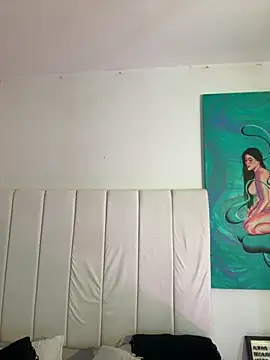 Amber Martins  online show from 18, 9, 2025