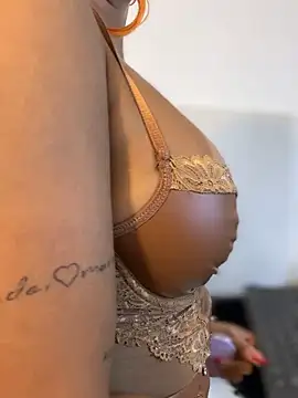 Snapshot of Amber_Martins_ chatting on 23, 2, 2026 Amber Martins online show from 23, 2, 2026