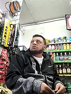 Snapshot of BatiBattman69 chatting on 21, 2, 2025 BatiBattman69 online show from 21, 2, 2025