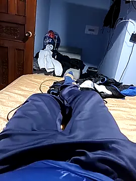 Snapshot of BatiBattman69 chatting on 1, 3, 2025 BatiBattman69 online show from 1, 3, 2025