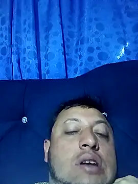 Snapshot of BatiBattman69 chatting on 12, 3, 2025 BatiBattman69 online show from 12, 3, 2025