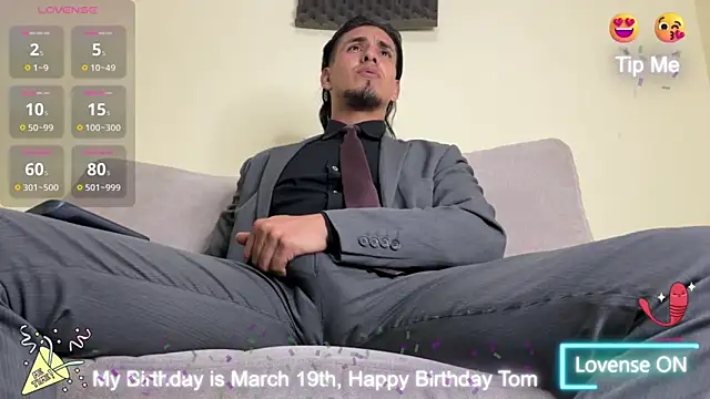 Tom blunt96 online show from 19, 3, 2025