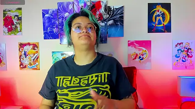 lucky-leah online show from 30, 1, 2025