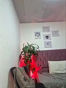 lucky-leah online show from 9, 3, 2025