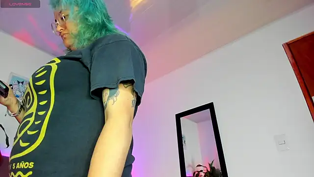 lucky-leah online show from 19, 3, 2025