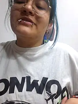 lucky-leah online show from 13, 5, 2026
