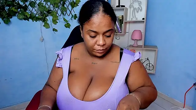 bbw charlote online show from 15, 12, 2025