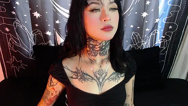 Snapshot of Isabella__dark chatting on 13, 1, 2025 Isabella dark online show from 13, 1, 2025