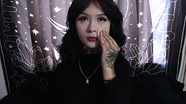 Snapshot of Isabella__dark chatting on 17, 1, 2025 Isabella dark online show from 17, 1, 2025