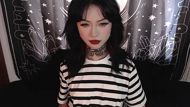 Snapshot of Isabella__dark chatting on 28, 1, 2025 Isabella dark online show from 28, 1, 2025