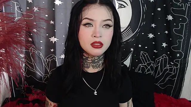 Snapshot of Isabella__dark chatting on 5, 2, 2025 Isabella dark online show from 5, 2, 2025