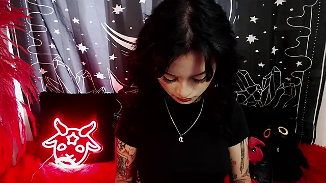 Snapshot of Isabella__dark chatting on 11, 3, 2025 Isabella dark online show from 11, 3, 2025