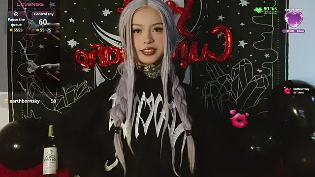 Isabella  dark online show from 14, 10, 2025