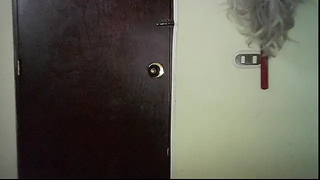 JuliaMack online show from 17, 10, 2025