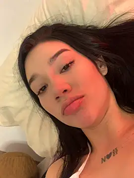 Ambar R0SSE online show from 17, 2, 2025