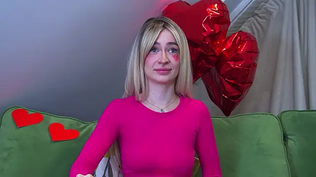 Snapshot of MarieKarma chatting on 28, 2, 2025 MarieKarma online show from 28, 2, 2025