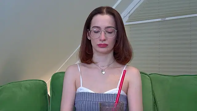 Snapshot of MarieKarma chatting on 14, 3, 2025 MarieKarma online show from 14, 3, 2025