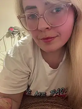 Snapshot of xxcurvyjessiexx chatting on 9, 4, 2026 xxcurvyjessiexx online show from 9, 4, 2026