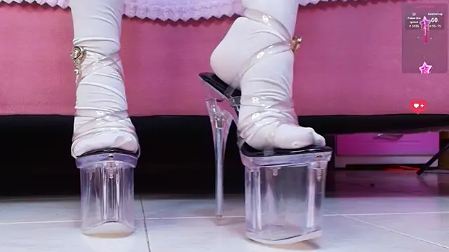 Snapshot of AuroraSim chatting on 15, 12, 2025 AuroraSim online show from 15, 12, 2025