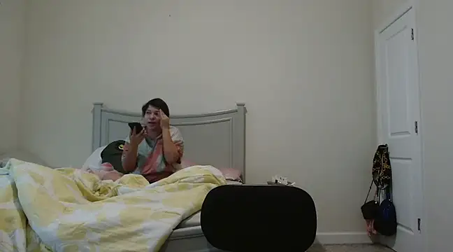 Snapshot of Crazyfunroom chatting on 10, 12, 2024 Crazyfunroom online show from 10, 12, 2024