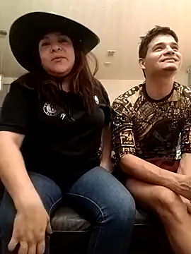 Snapshot of Crazyfunroom chatting on 17, 12, 2024 Crazyfunroom online show from 17, 12, 2024