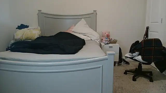 Snapshot of Crazyfunroom chatting on 13, 1, 2025 Crazyfunroom online show from 13, 1, 2025