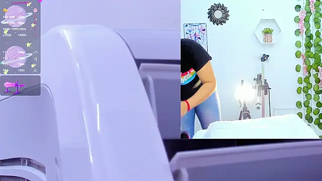 Daki Ume  online show from 31, 1, 2025