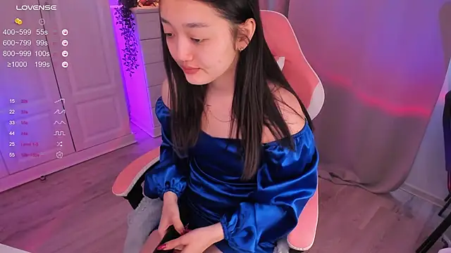 Snapshot of FreyaRaya chatting on 14, 12, 2024 FreyaRaya online show from 14, 12, 2024