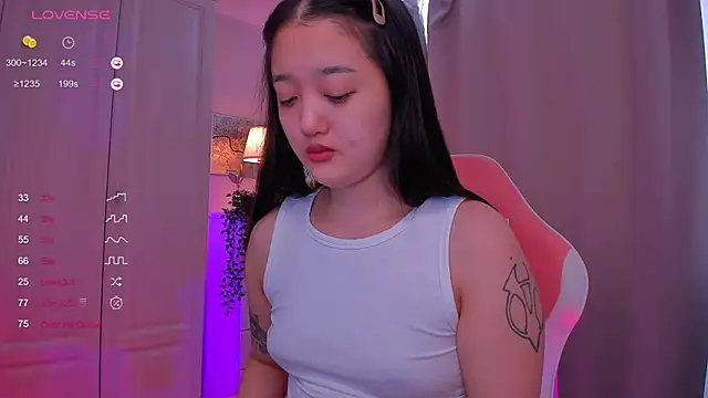 Snapshot of FreyaRaya chatting on 25, 1, 2025 FreyaRaya online show from 25, 1, 2025