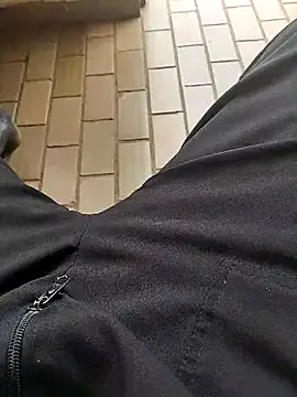 Frangarcia21cm online show from 1, 4, 2026