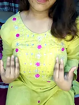 Snapshot of Dayna-36 chatting on 26, 9, 2025 Dayna-36 online show from 26, 9, 2025