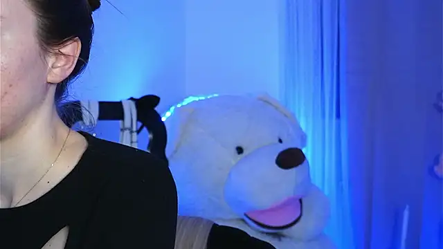 Snapshot of ivyleague_ chatting on 20, 3, 2026 ivyleague online show from 20, 3, 2026