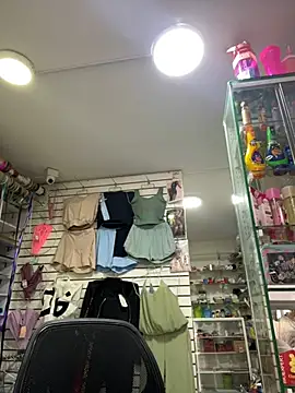 Snapshot of Susi_bell chatting on 5, 3, 2025 Susi bell online show from 5, 3, 2025