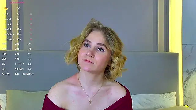 Snapshot of EllenaGreen chatting on 25, 1, 2025 EllenaGreen online show from 25, 1, 2025