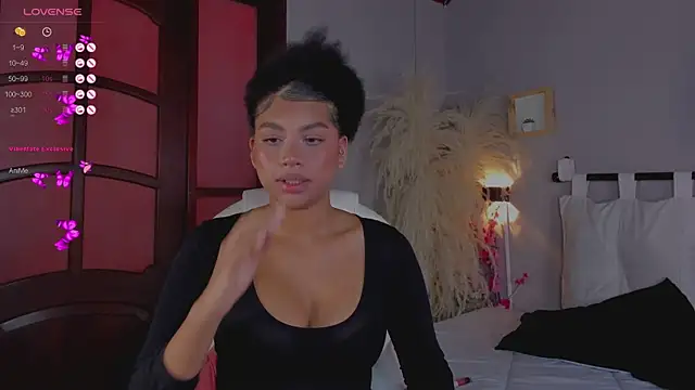 nayah   online show from 17, 12, 2024